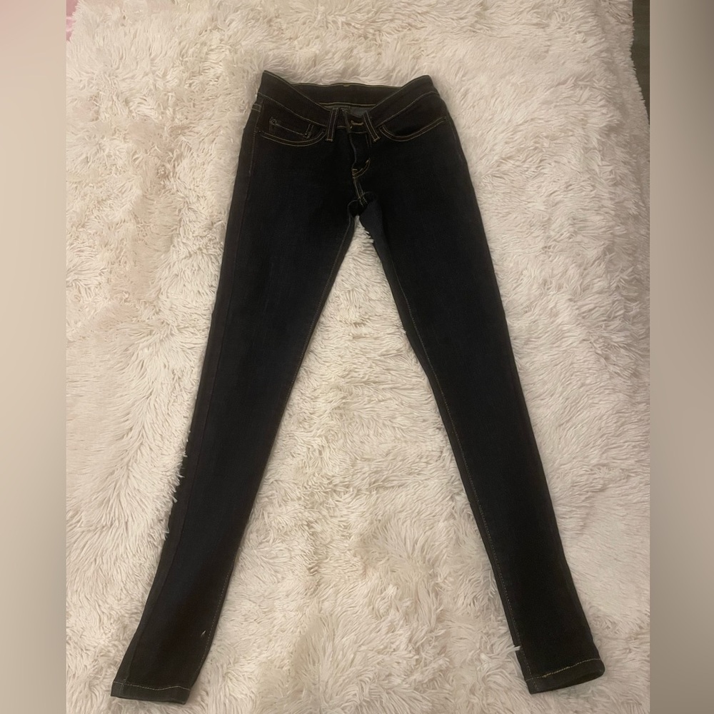 Skinny Blue Jeans. Levi’s